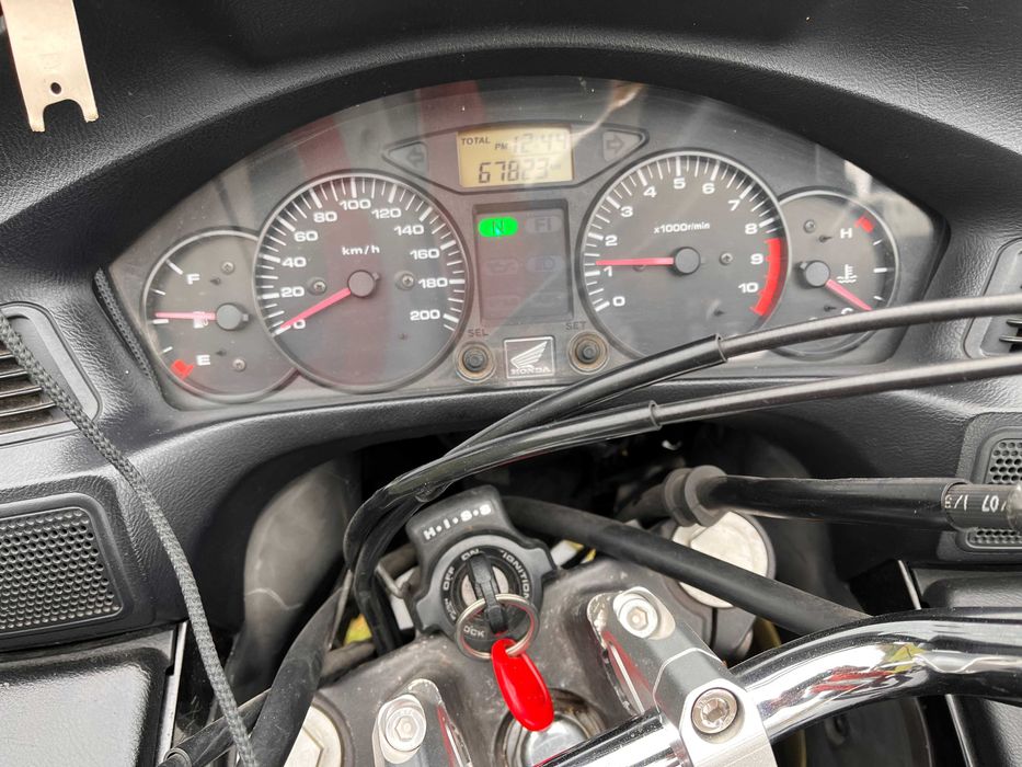 Honda Deauville 700 (NT700V)