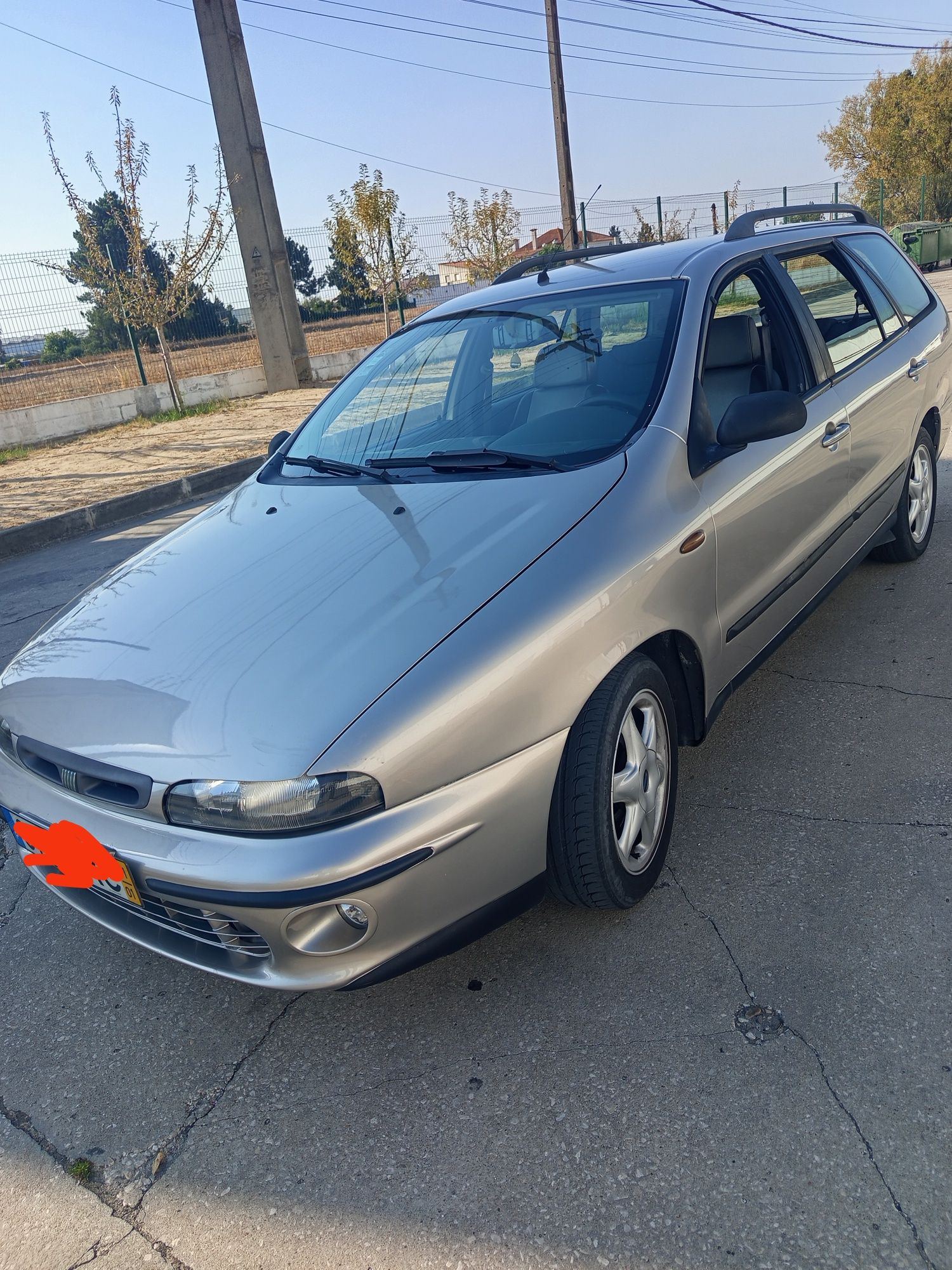 Fiat Marea 1.9 JTD 
Carro sempre de garagem muito estimado sem