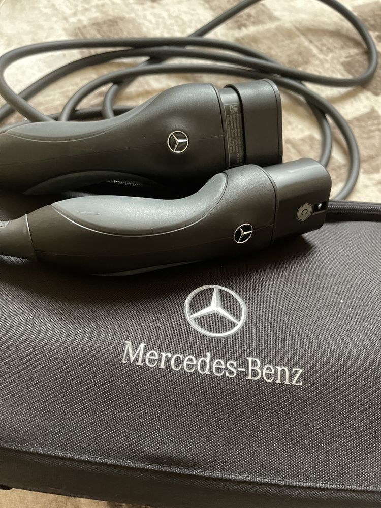прстрій до електромобіля Mercedes-Benz AG Mennekes mode 3 ОРИГІНАЛ