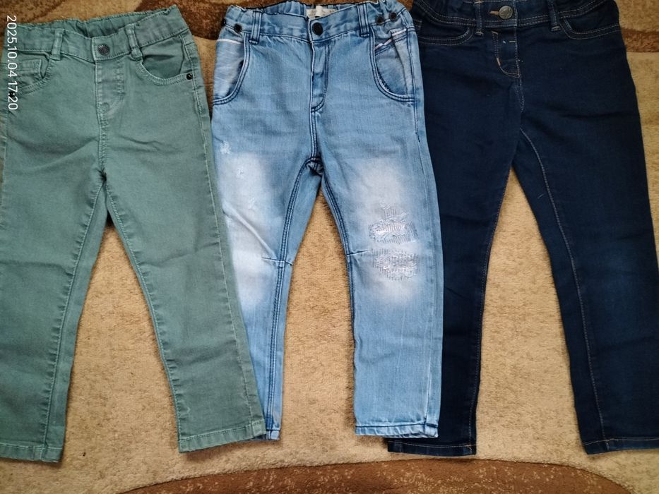 джинси для дівчинки на 3 -4 роки 98-104
