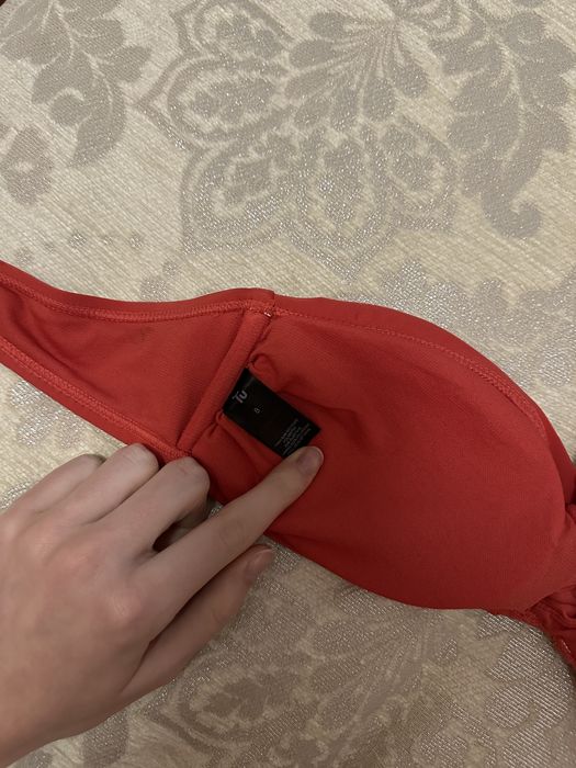 Купальник ( верх)  безкоштовно