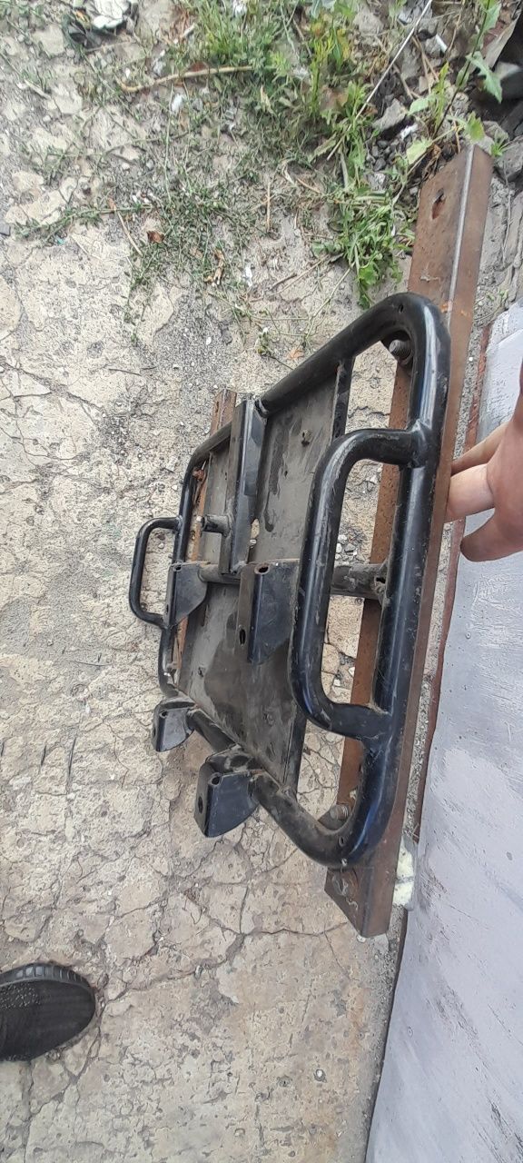 Багажник для мопеда под боксы для доставки