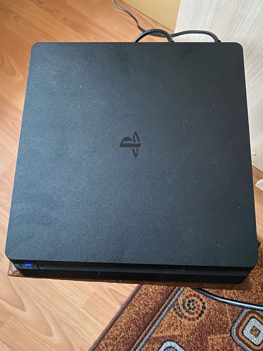 Продам ps4 slim 500gb