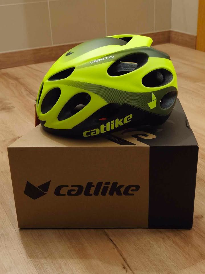 Capacete de Ciclismo Catlike Vento "NOVO"