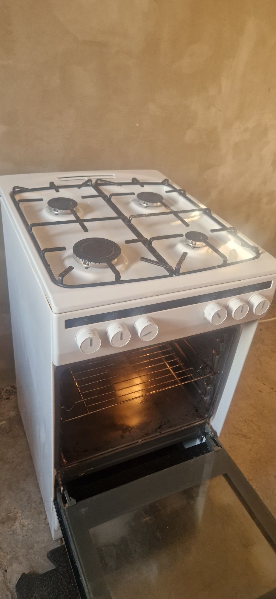 Kuchenka Amica piekarnik elektryczny z termoobiegiem Szerokość 50cm