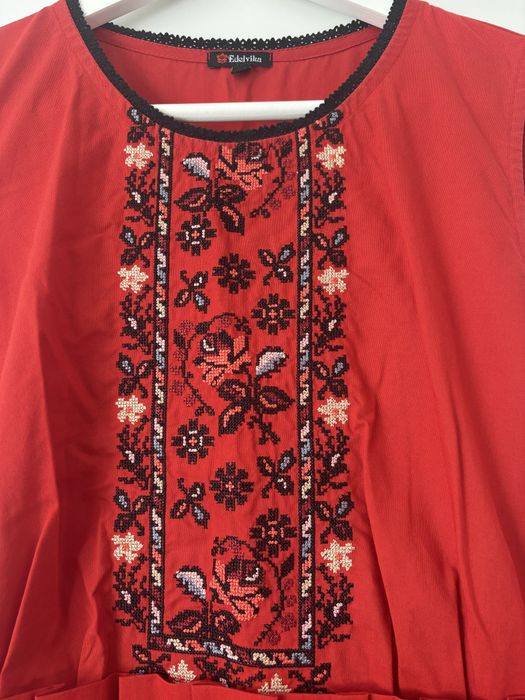 Сукня вишиванка розмір S