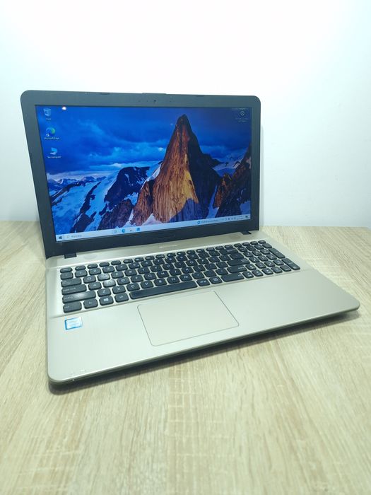 Asus x541u / i3 / 8GB ram / 480GB ssd
