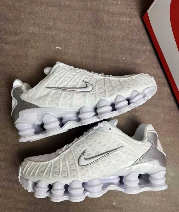Buty Trampk Nike shox TL white R.42