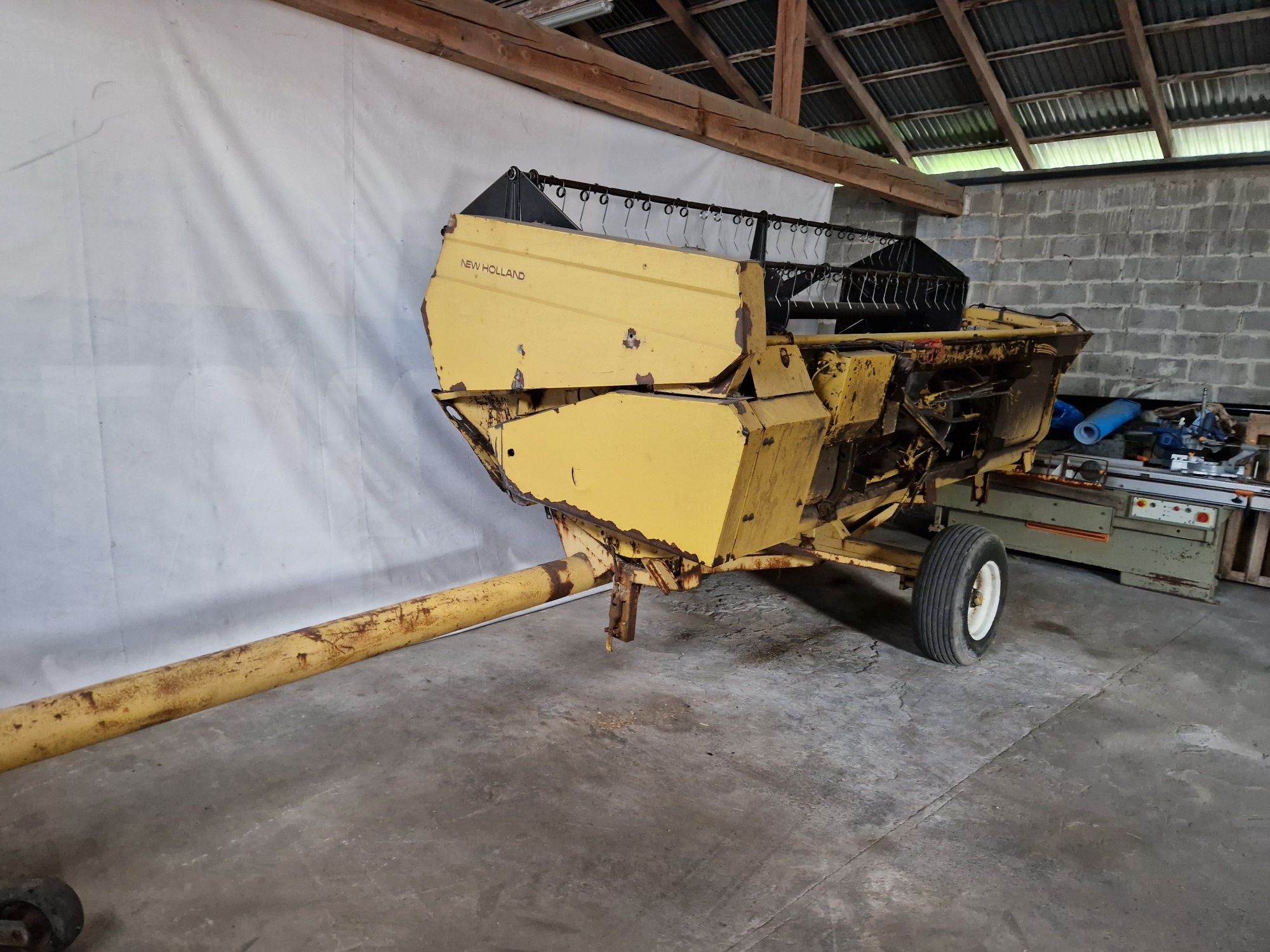 Sprzedam Kombajn zbożowy New holland TC 52 nie 54 56
