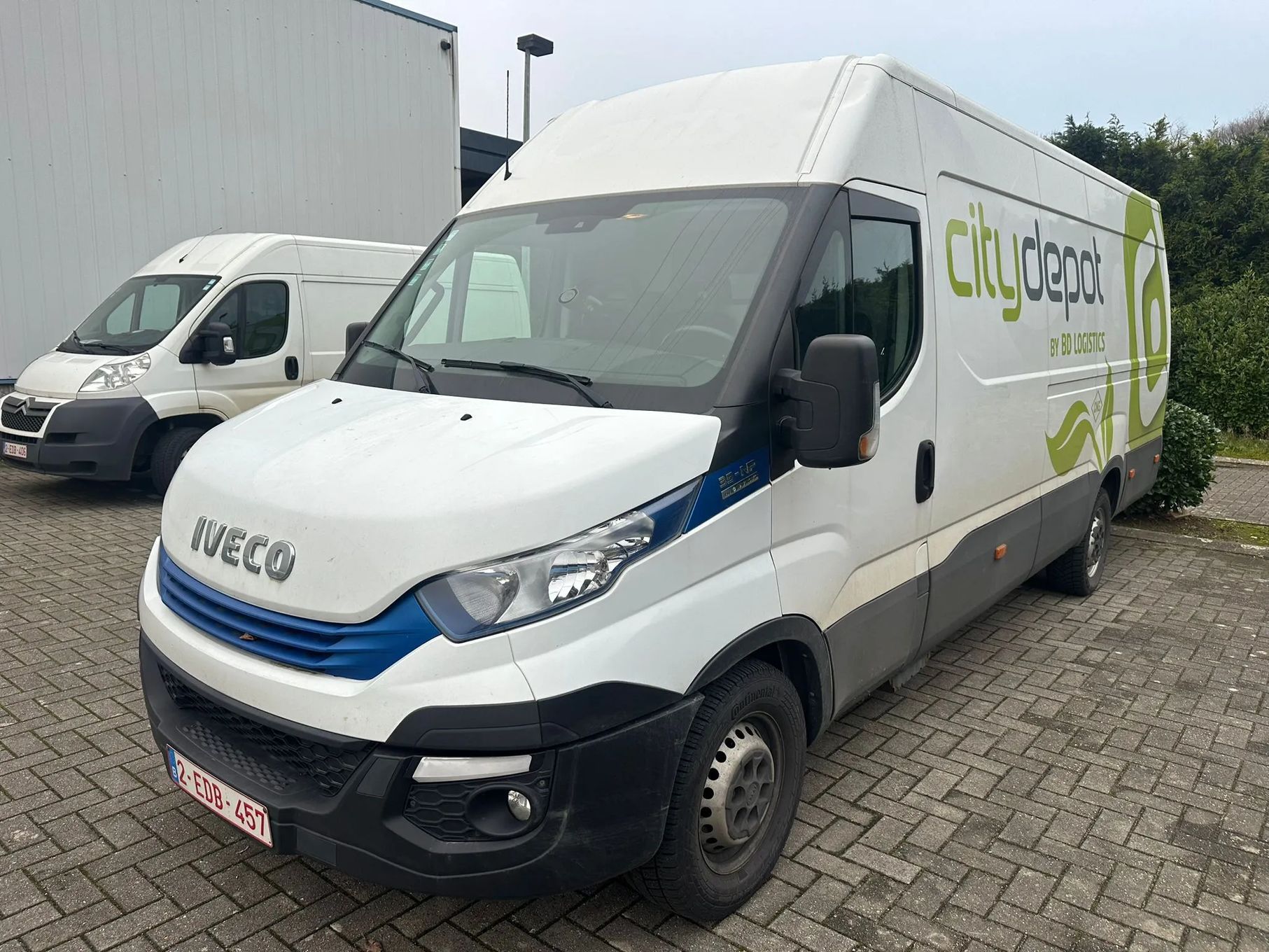 Iveco 35S14N  Białe IVECO 35S14N silnik 3.0 benzyna/CNG 136 KM 2018 rok automat