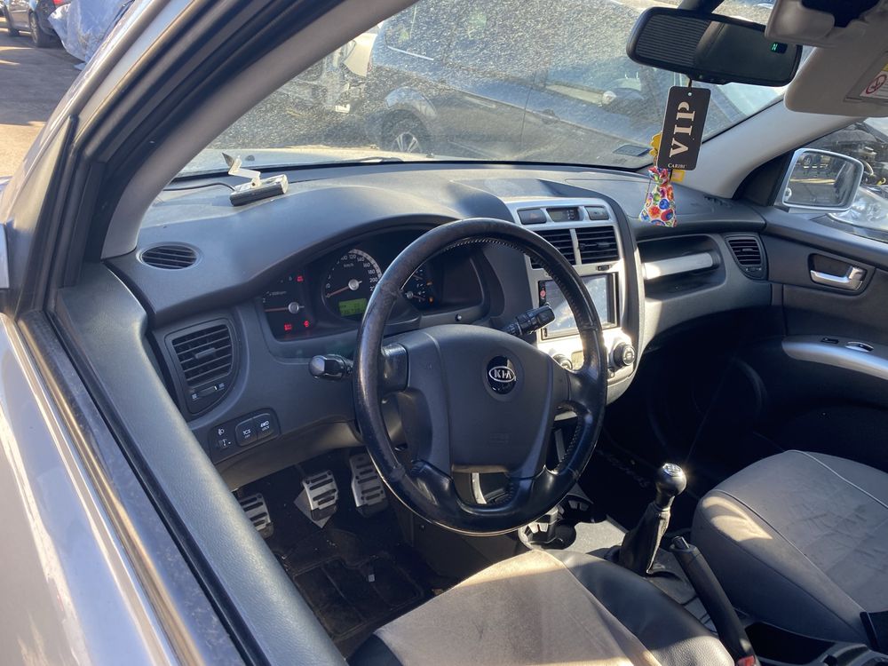 Kia sportage 2.0 crdi na części