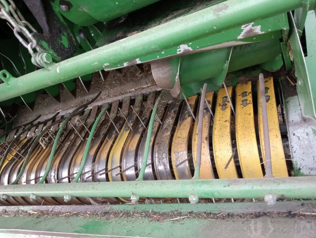 Sprzedam prasę John Deere 854