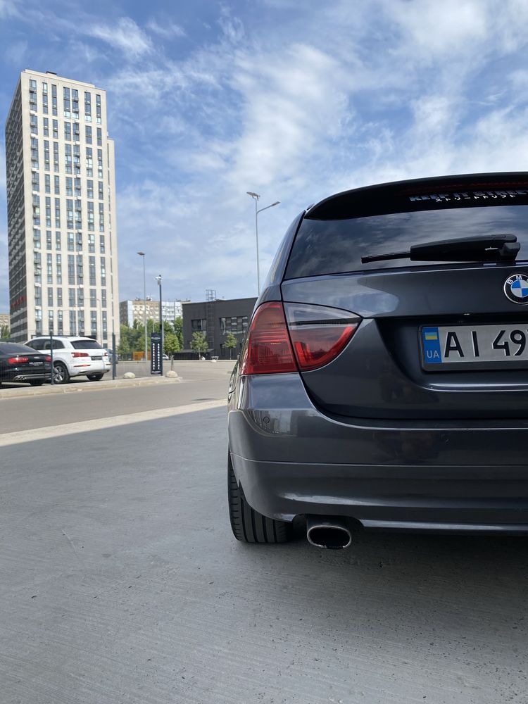 BMW 3 Series Продаю