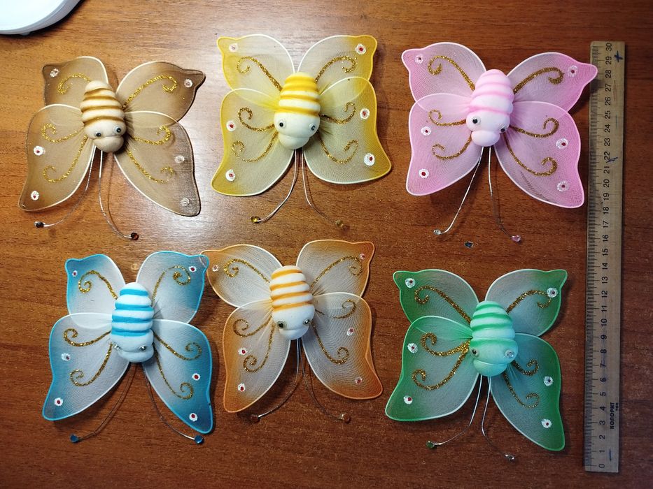 Декор для тюлі, бабочки на булавці