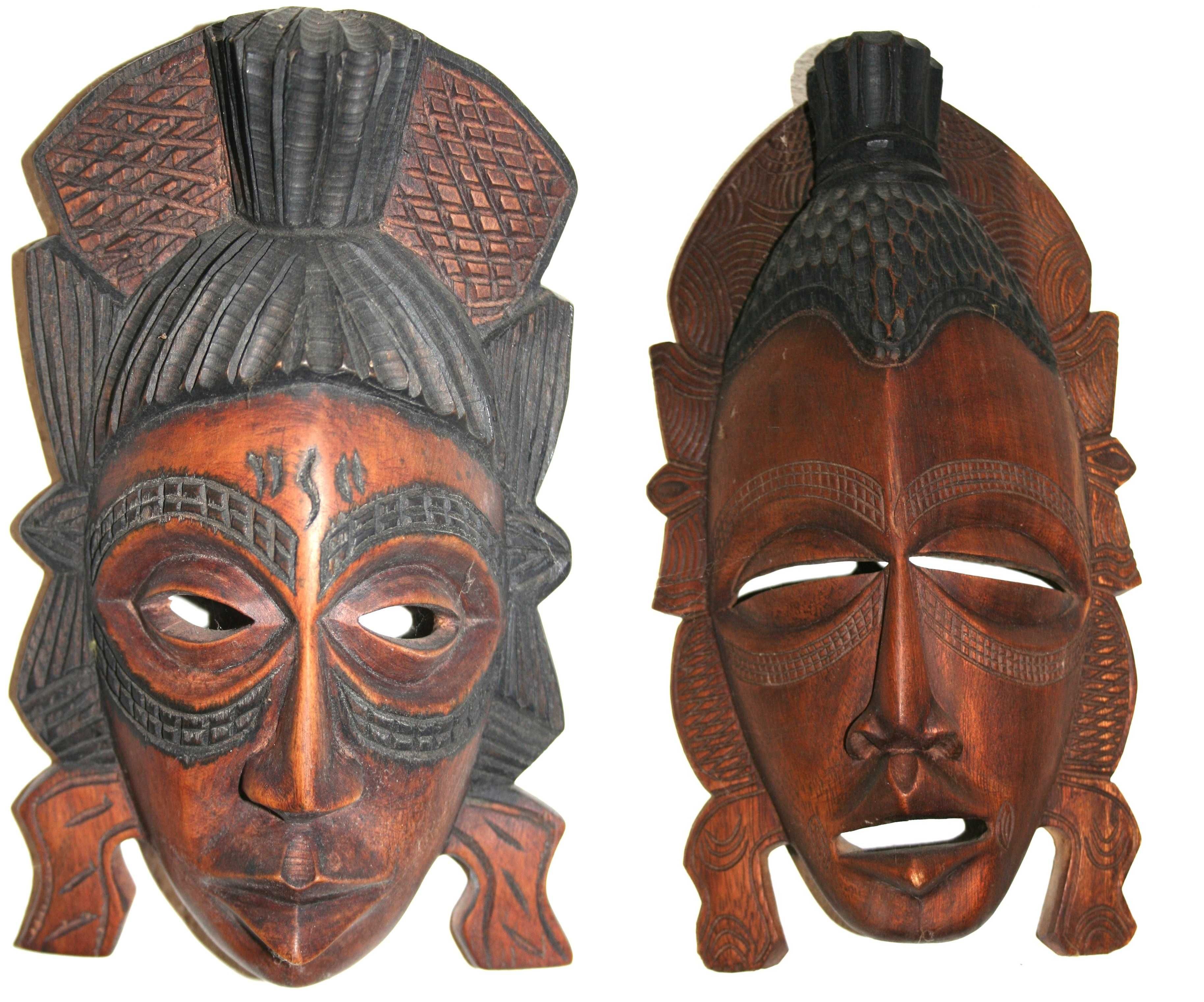 Artesanato-África- Colecção de 17 Máscaras de Tribos de Cabinda