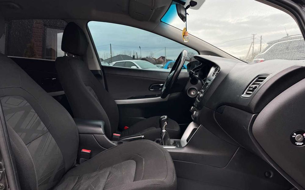 Kia Ceed   2015 р.