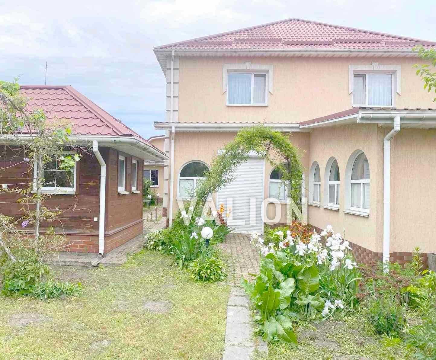 Продається  2-поверховий будинок у смт Велика Димерка, Бровари