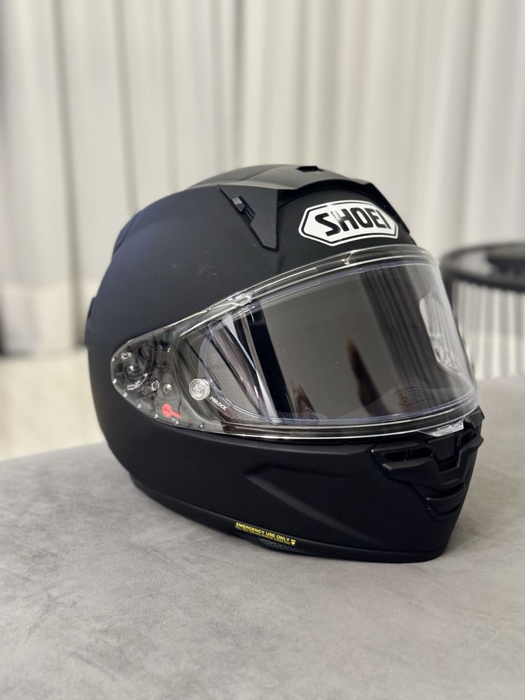 Мотошолом SHOEI X-SPR PRO matt black, XL