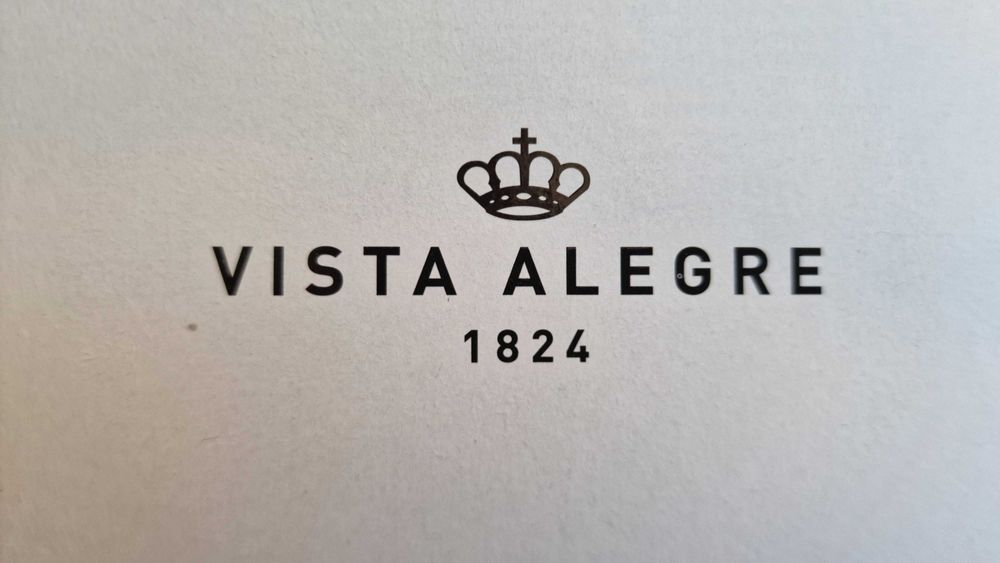 Bandeja Torta Vista Alegre ( nova / selada )