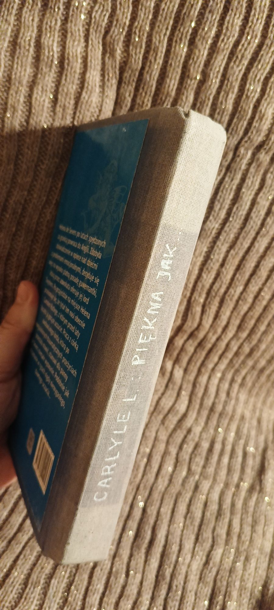 Liz Carlyle, Piękna jak noc