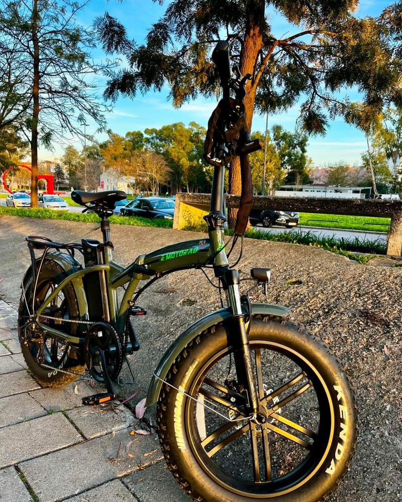 EMotorad Toledo 2024 – Bicicleta Elétrica Dobrável | Como Nova