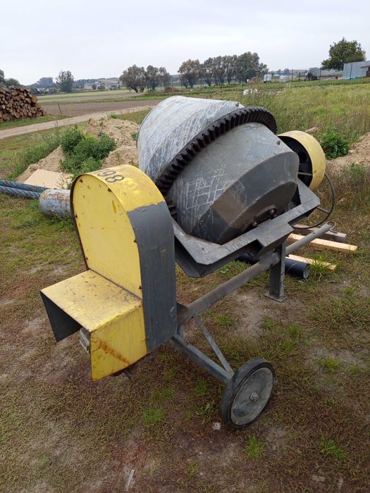 Betoniarka 250 litrów