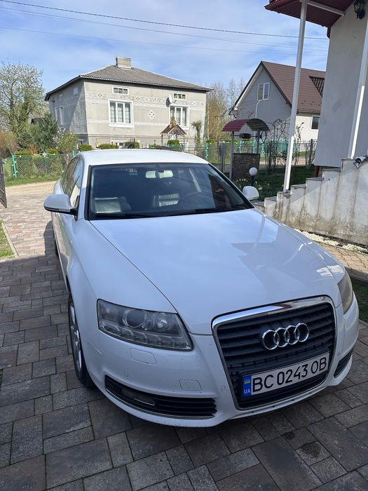 Автомобіль Audi A6