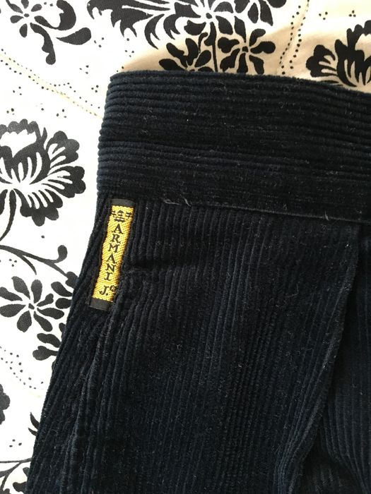 Вільветові бермуди Armani S