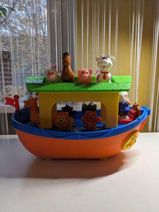 Лодка с животными