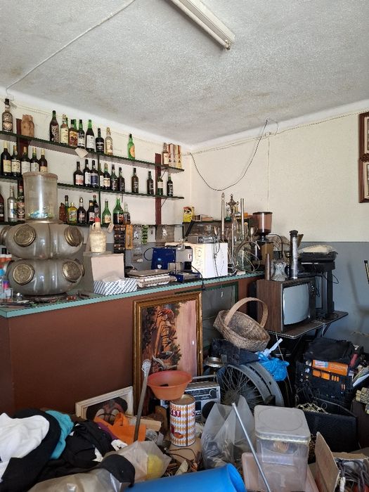 Vende-se recheio moradia antiga
