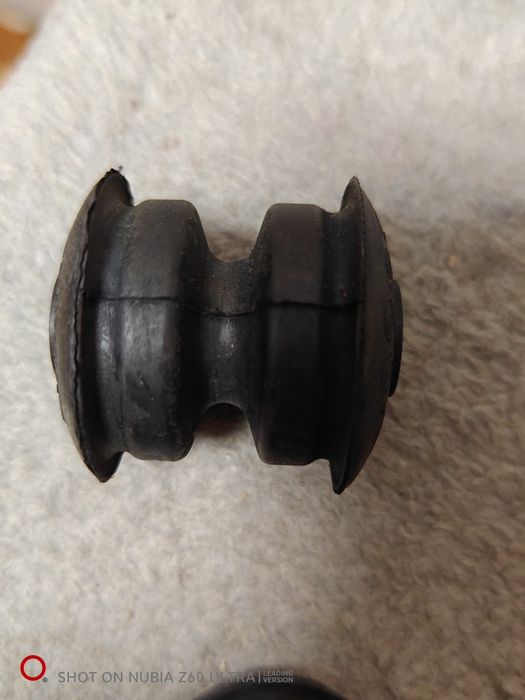 Сайлентблок рессоры Форд транзит