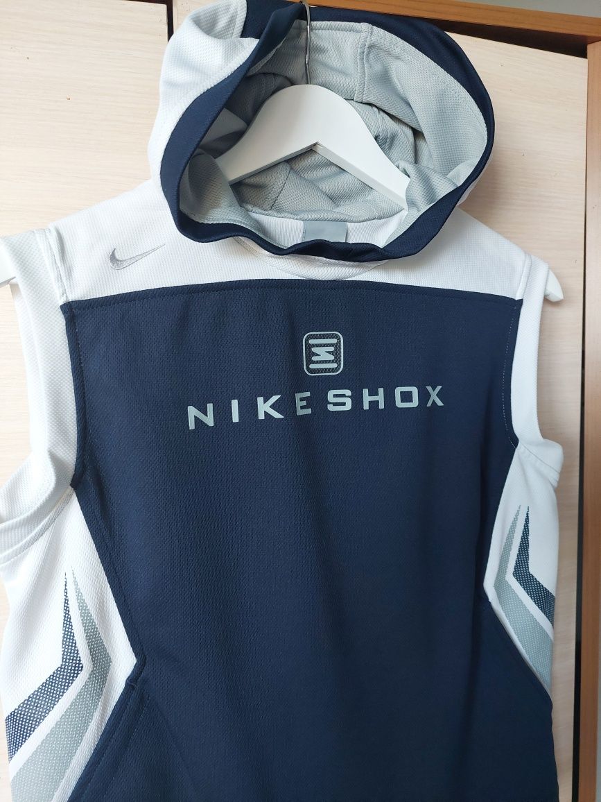 Koszulka T-shirt  Nike  rozm 146-152 cm