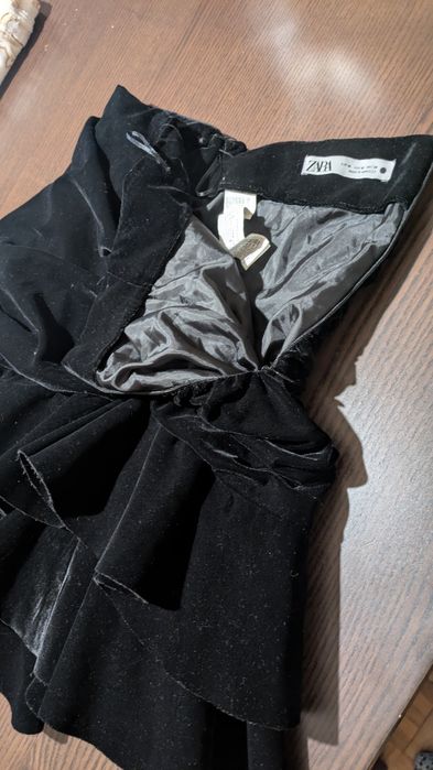 Saia de Veludo - ZARA