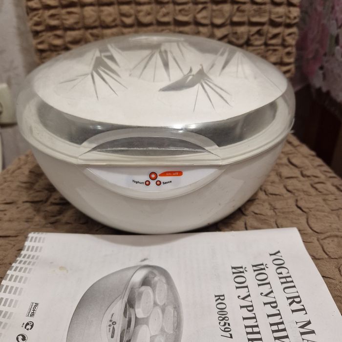 Йогуртница в упаковке