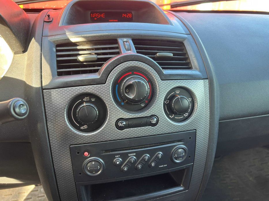 В продажі Renault Megane 2005 року  Можливий обмін/розстрочка