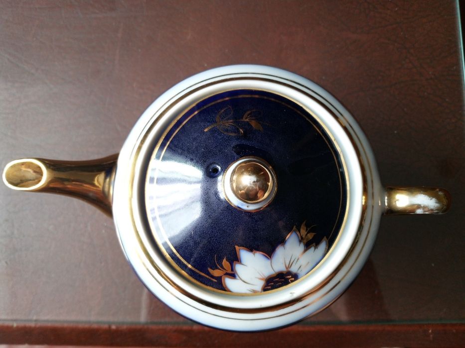 Чайник. Заварник. Яблоневый цвет. Полонное