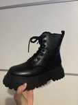 Czarne damskie buty rozmiar 39