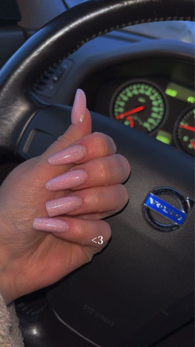 Paznokcie żelowe/hybryda