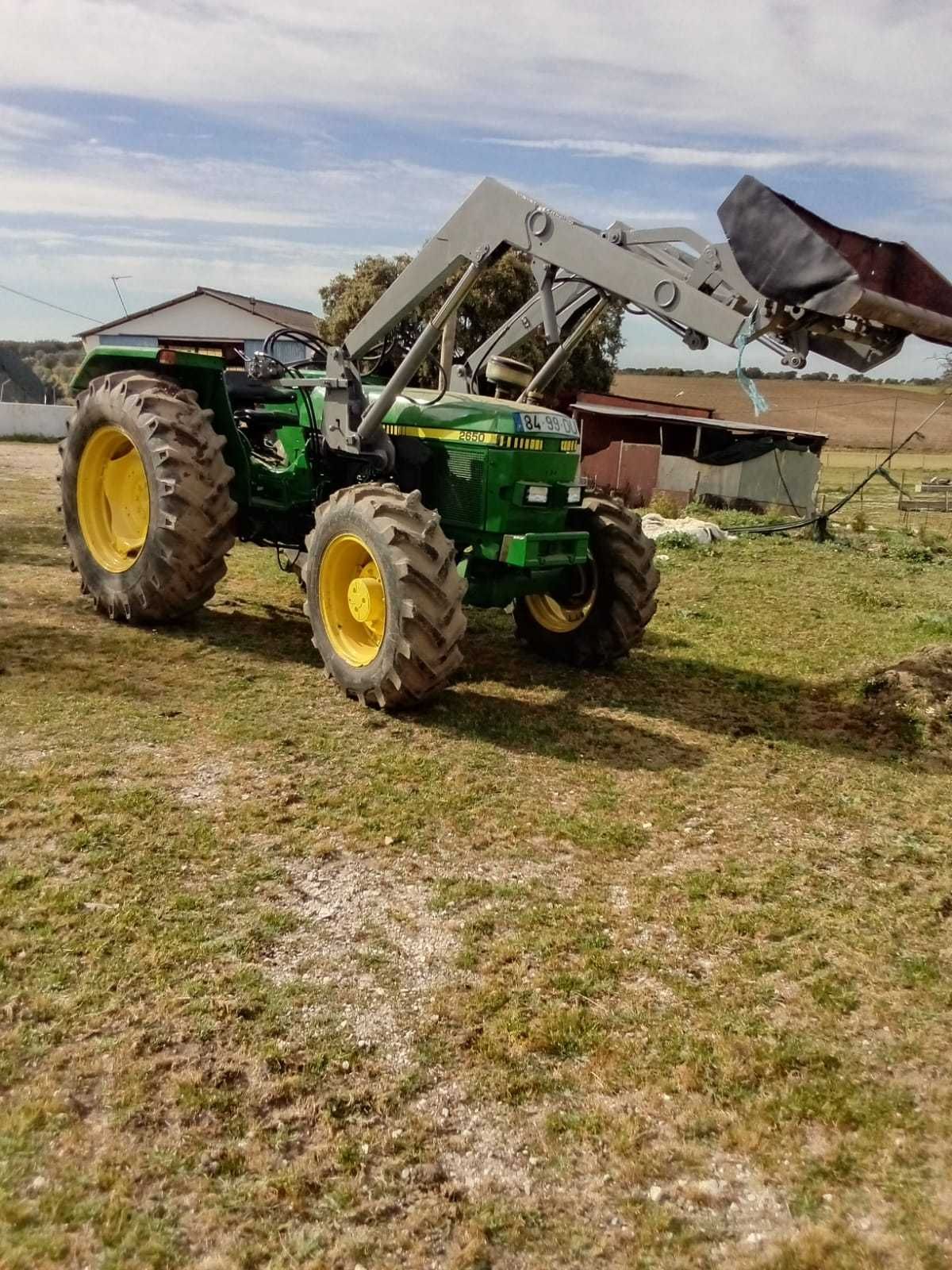 John deere 2650 90 cavalos com carregador frontal