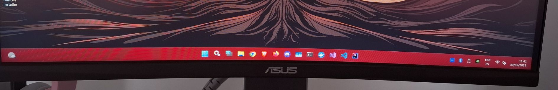 Monitor Gaming Curvo ASUS TUF VG24VQ (23.6'' - 1 ms - 144 Hz - FreeSyn