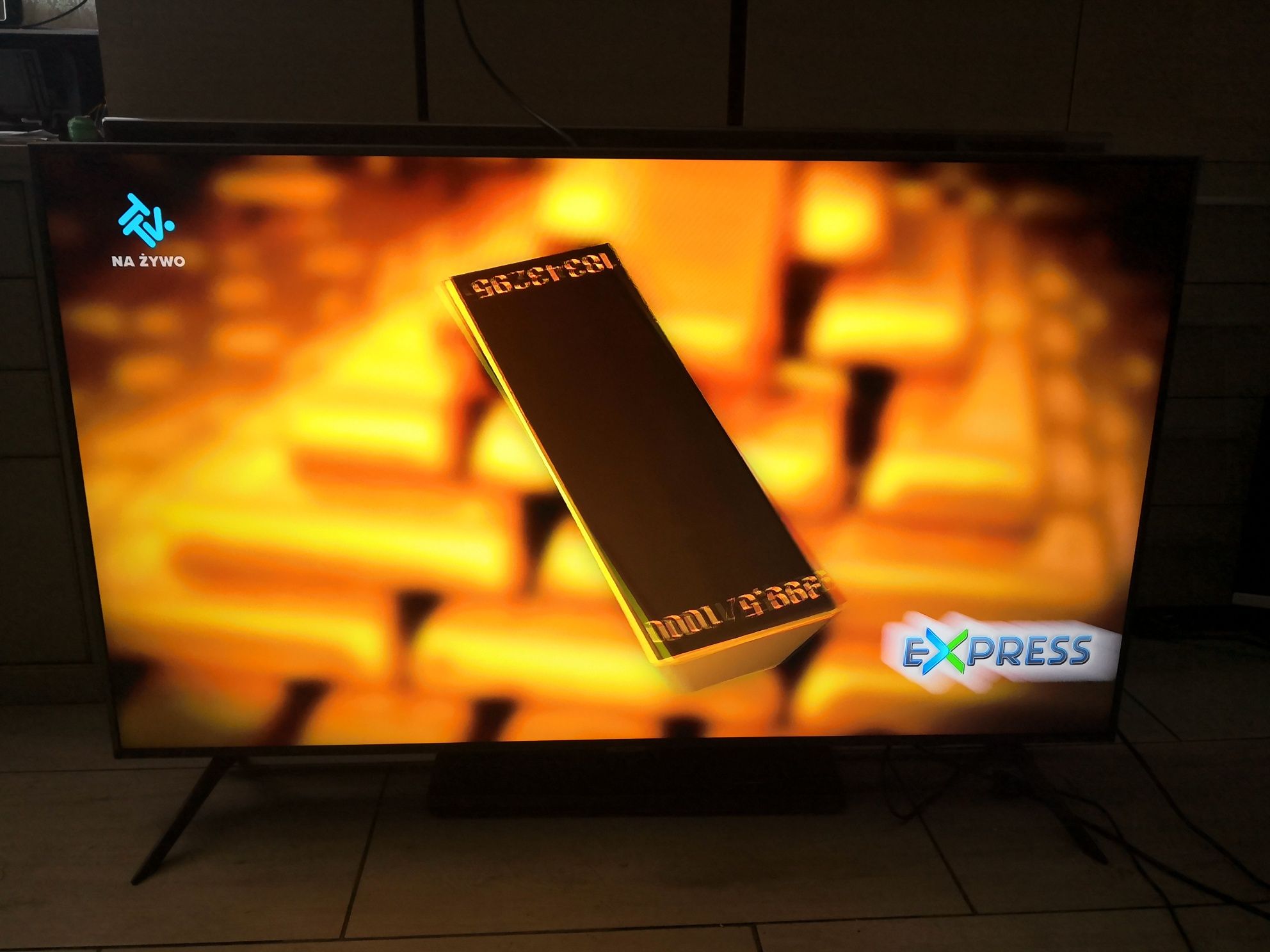 Samsung 50 cali Smart TV Bluetooth WiFi YouTube 4K 3D pilot