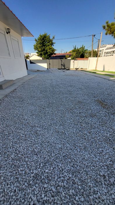 T 2 pra arendar Corroios vale do milhaco