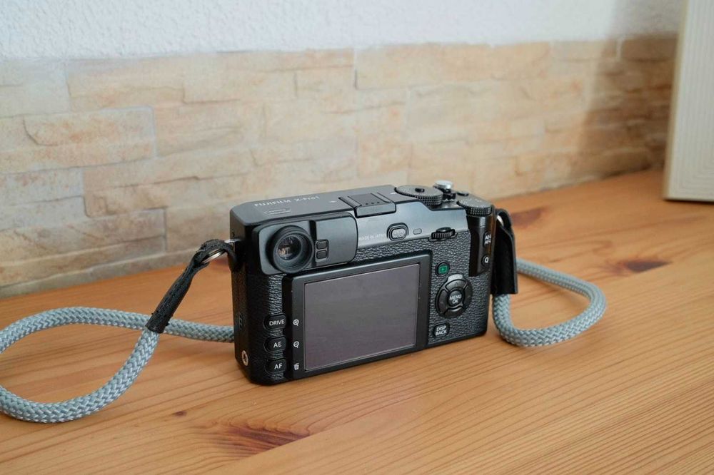 Fujifilm X-Pro 1 (excelente estado)