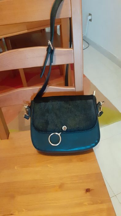 Mala pequena preta á Tiracolo ( C/ Nova )