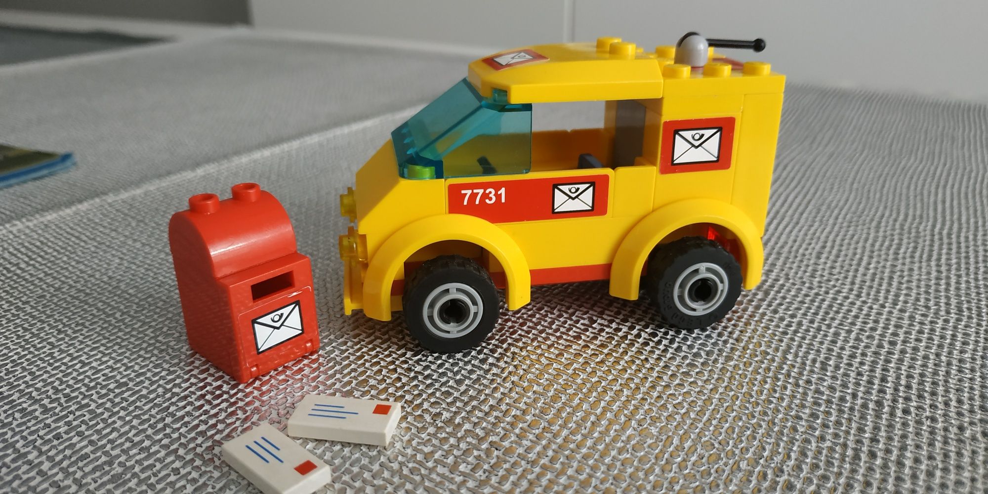 Lego City listonosz kurier auto samochód zestaw klocki dla dzieci