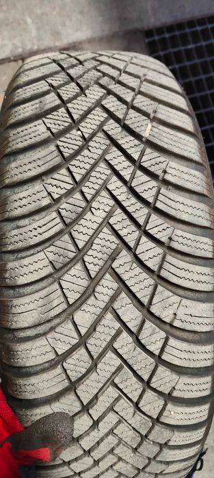 Opony zimowe Hankook 205/55 R16 91T + alufelgi Audi A3
