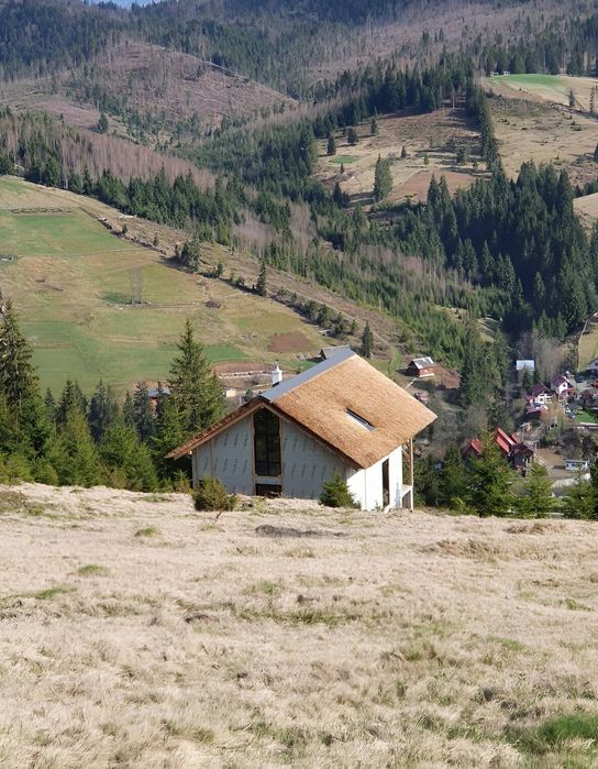 Продаж 2-поверхового будинку в Буковелі, вул. Подина