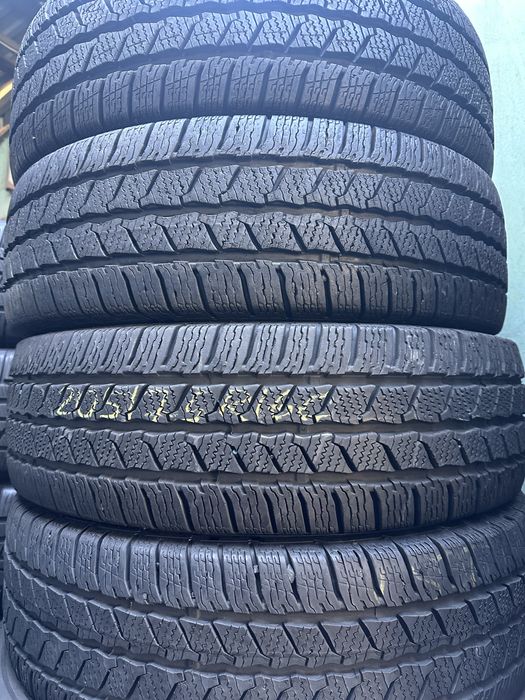 Шини вантажні б/у 205/75 R16C Continental 4шт