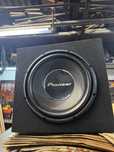 Subwoofer Pioneer 1000W – Graves Potentes e Qualidade Garantida!