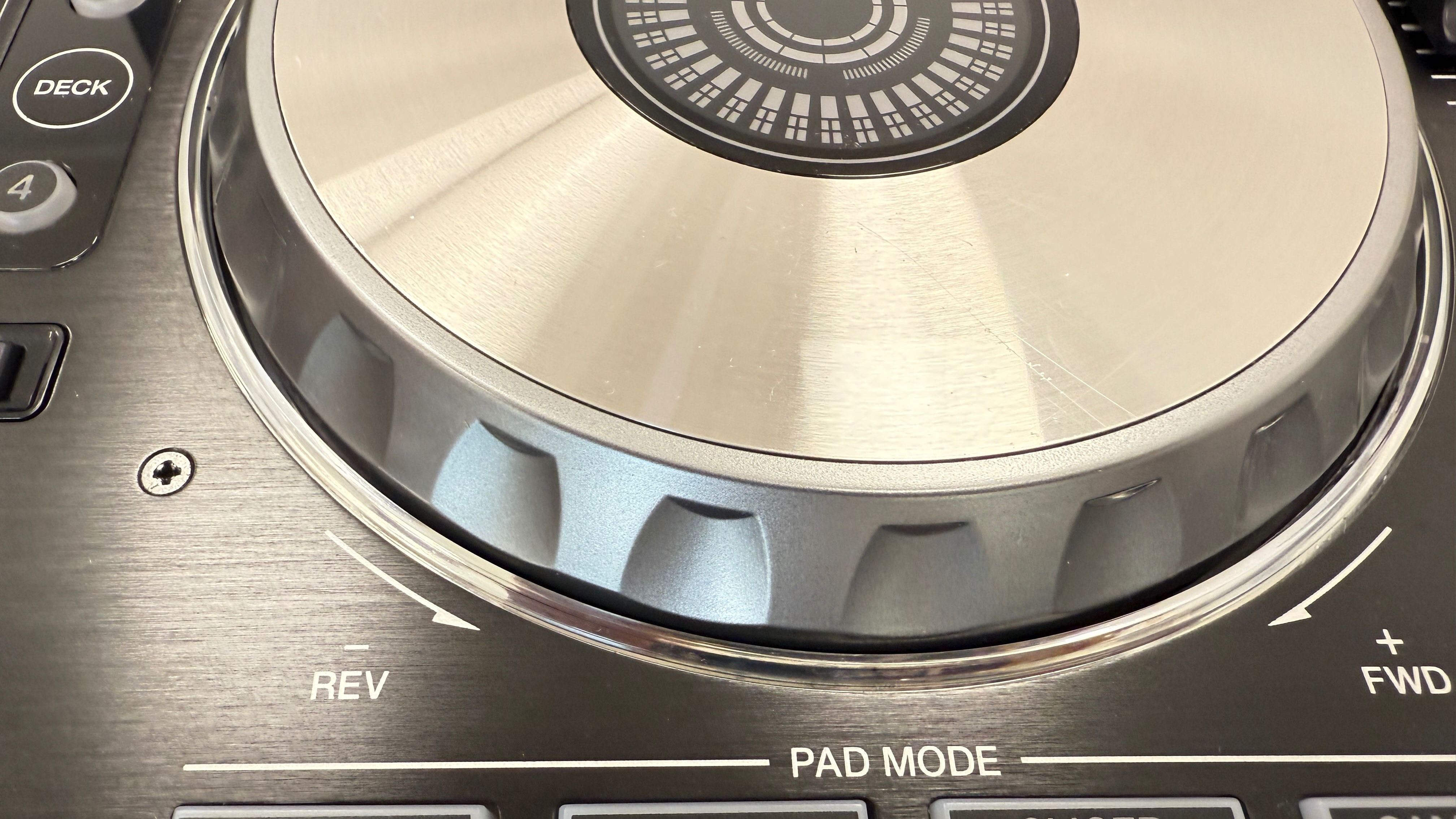 Pioneer DDJ SX2 w bardzo dobrym stanie technicznym